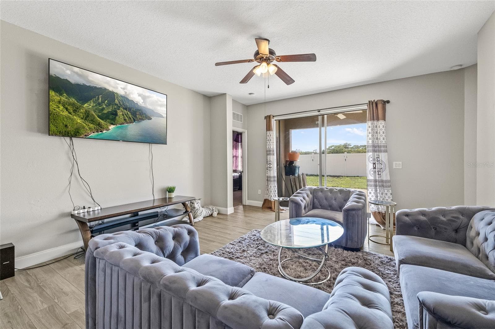8521 Southern Charm Cir photo 3