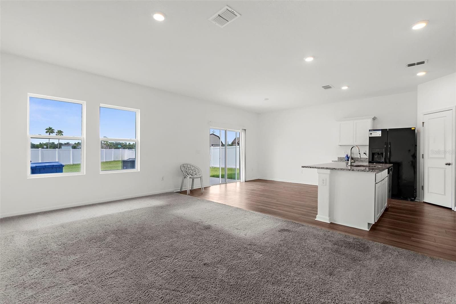 1038 Kelly Fern Loop photo 4