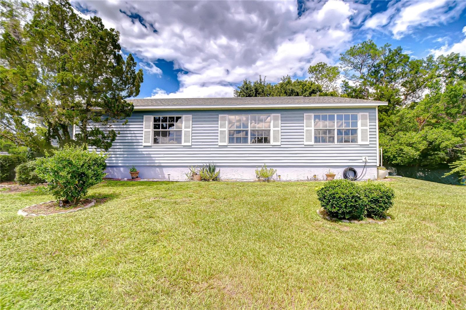 5912 Newberry CT photo 5