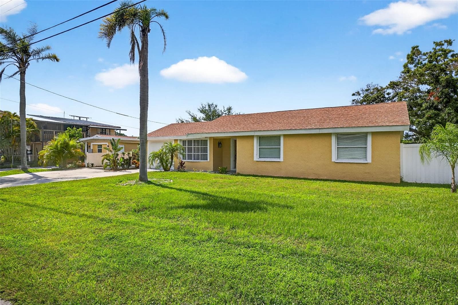 3225 W Shell Point Rd