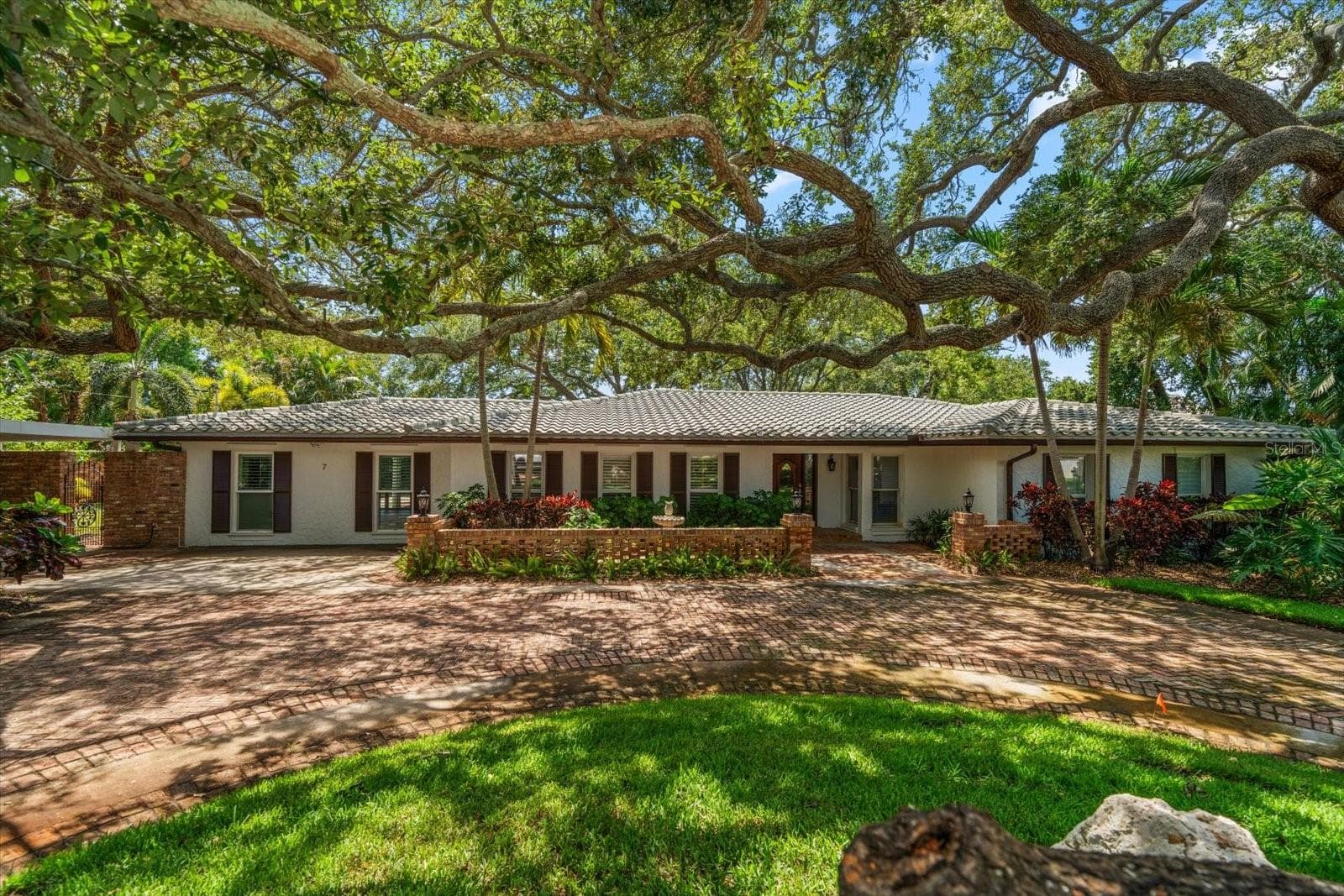 7 Rosery Ln photo 4