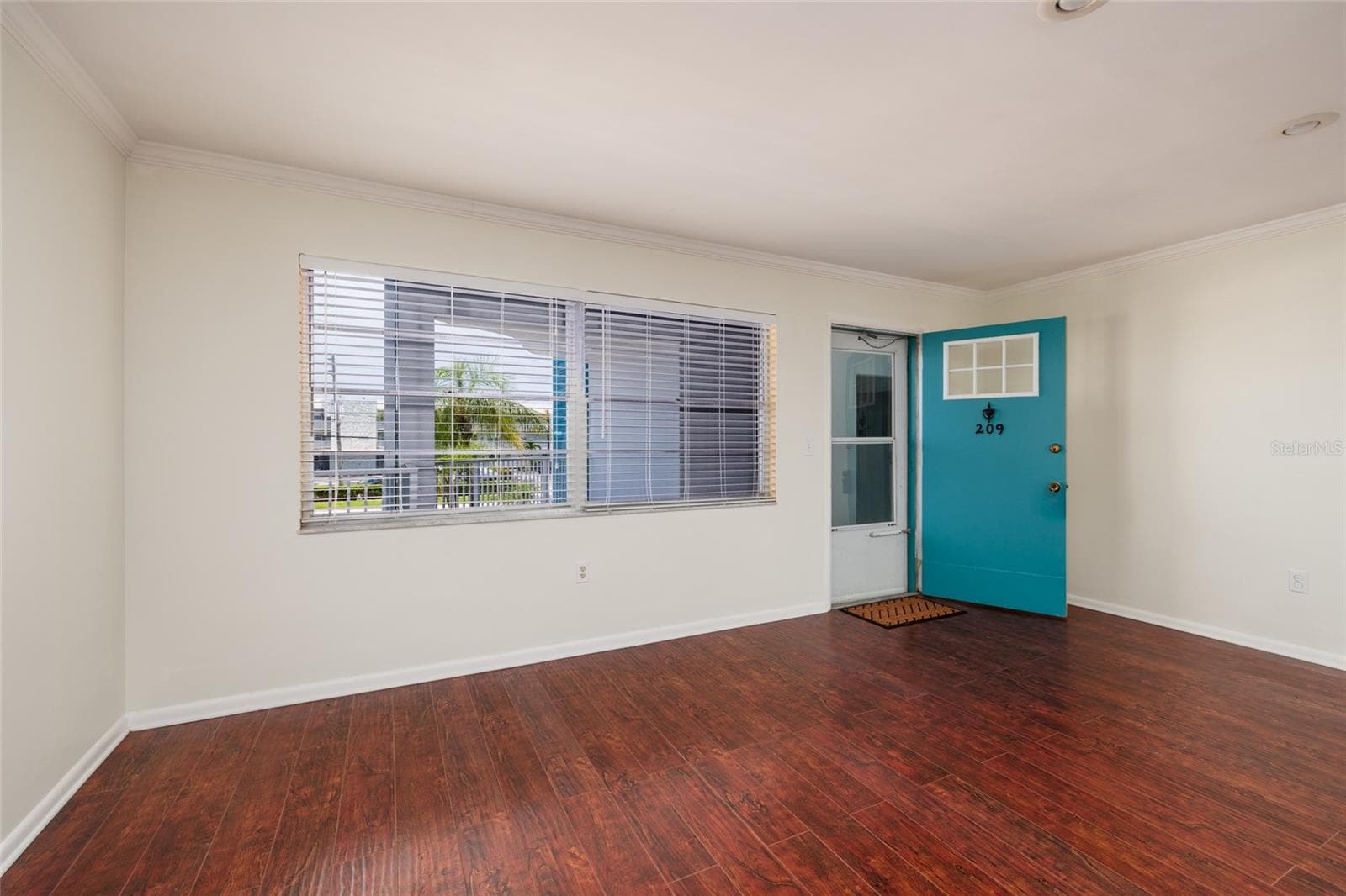 1893 Shore Dr S #209 photo 4