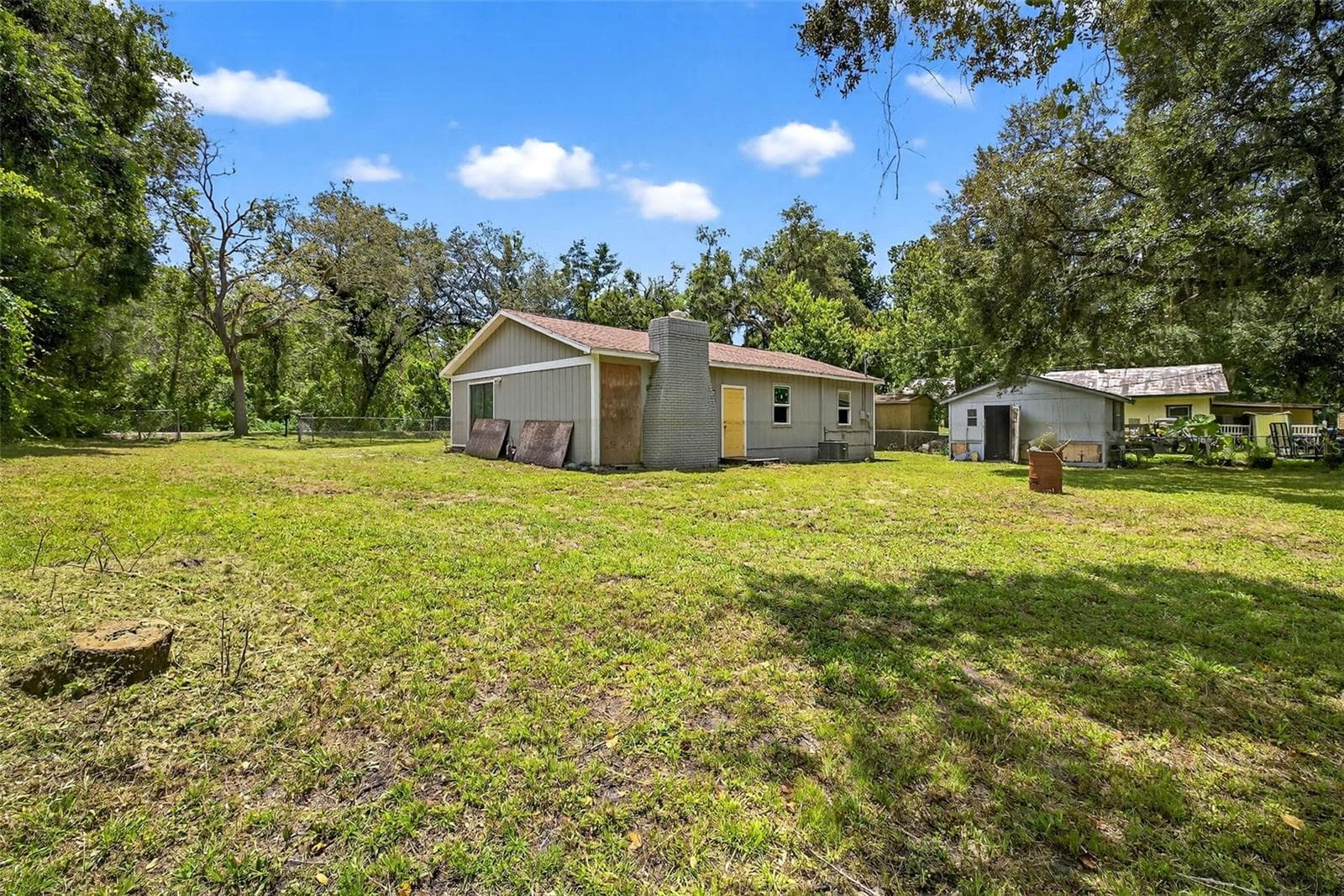 35328 Reynolds St photo 4