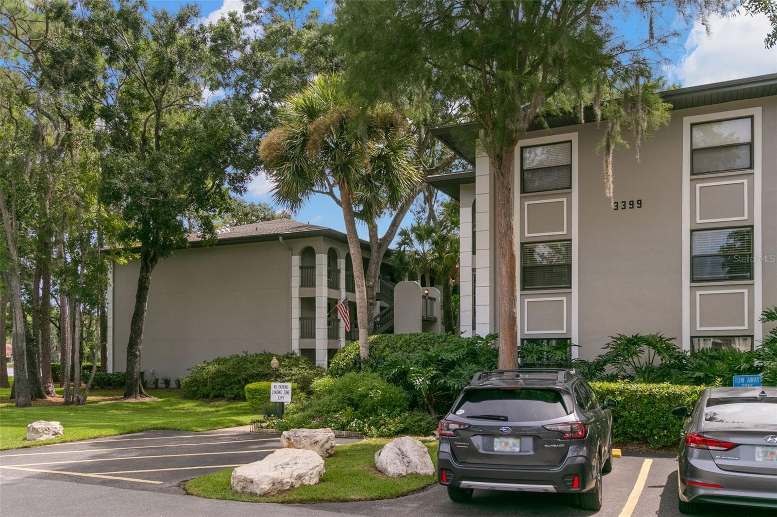 3399 Mermoor Dr #309 photo 3