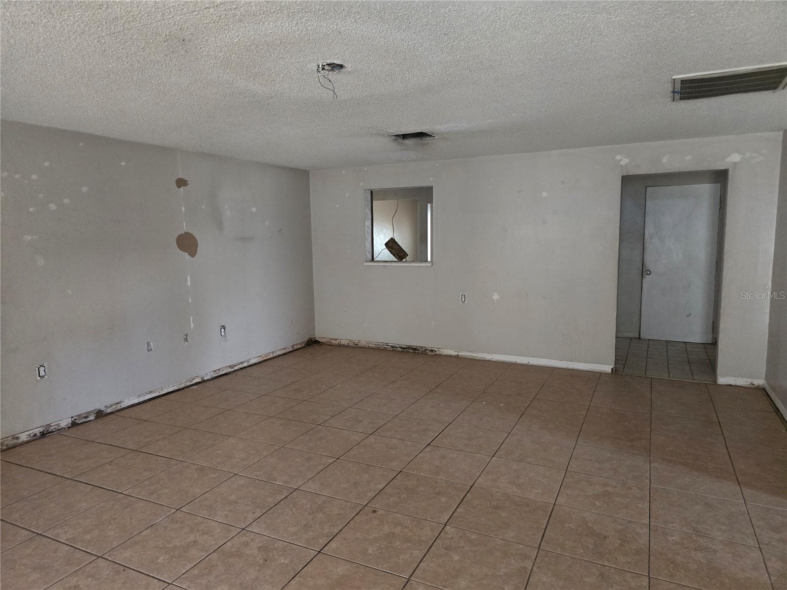 6124 11th St photo 4