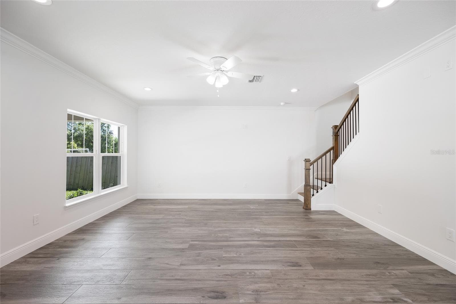 23 N Edwards St photo 5