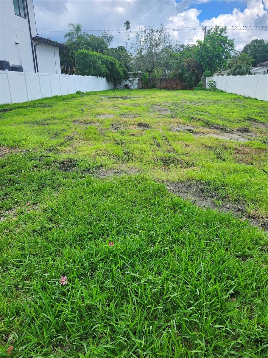 507 Danube Ave photo 4