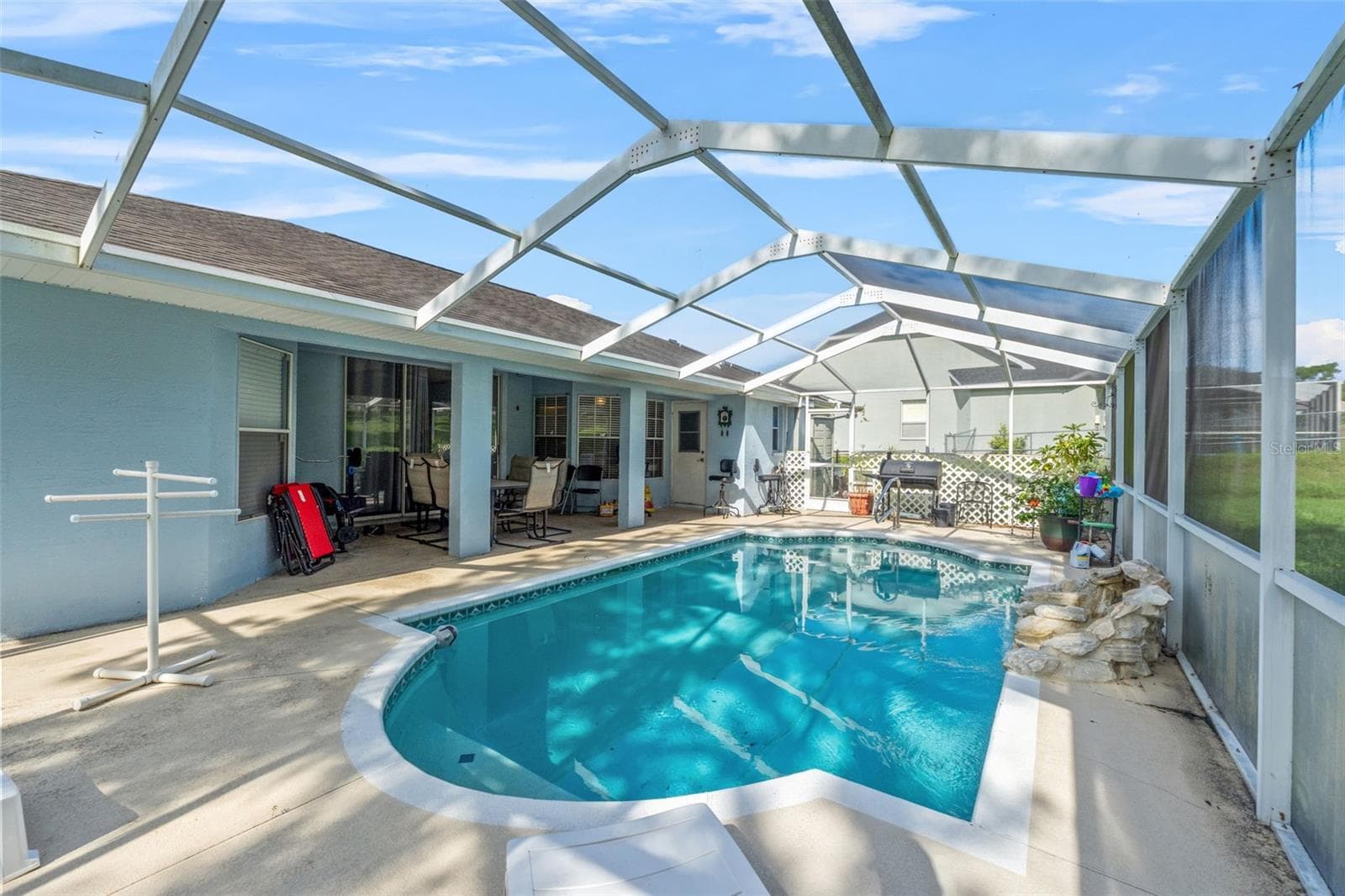 13377 Elise Ln