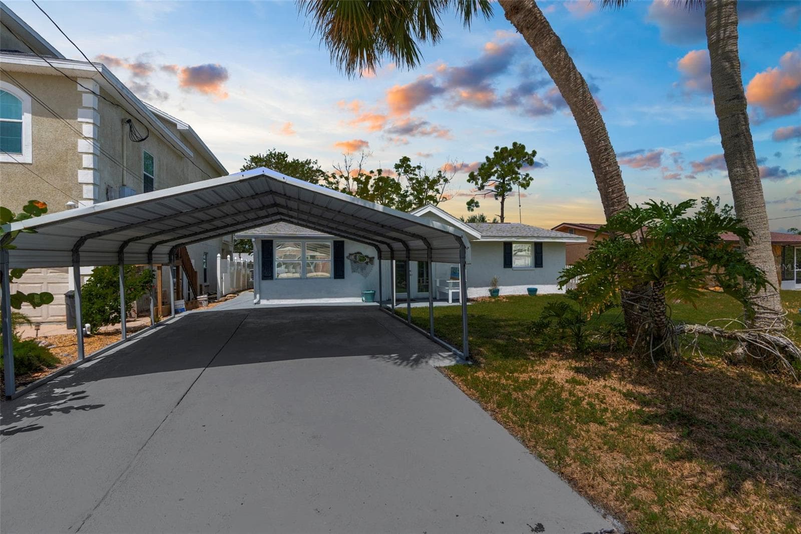 13531 Dingus Ln photo 3