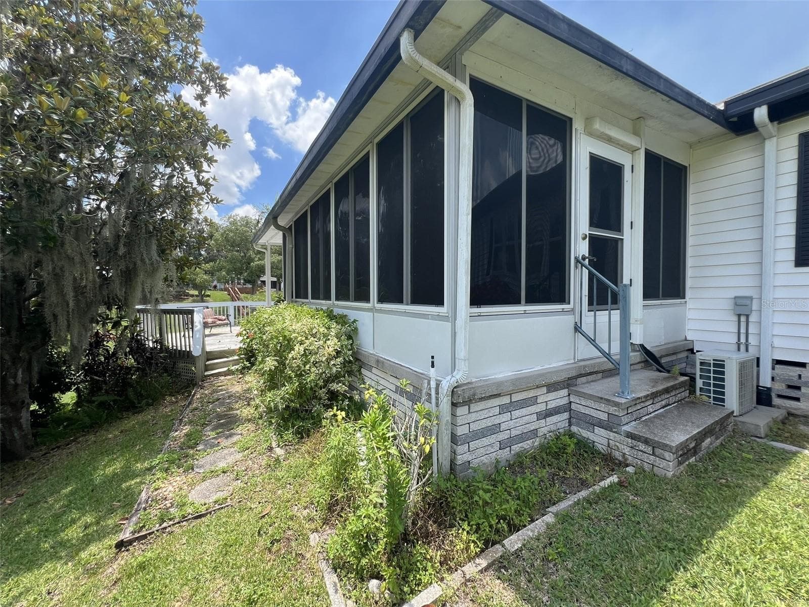 2055 S Floral Ave #246 photo 5