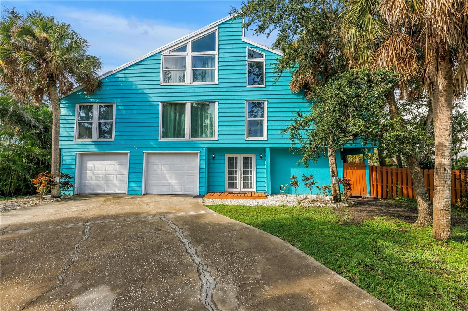 156 Siesta Dr