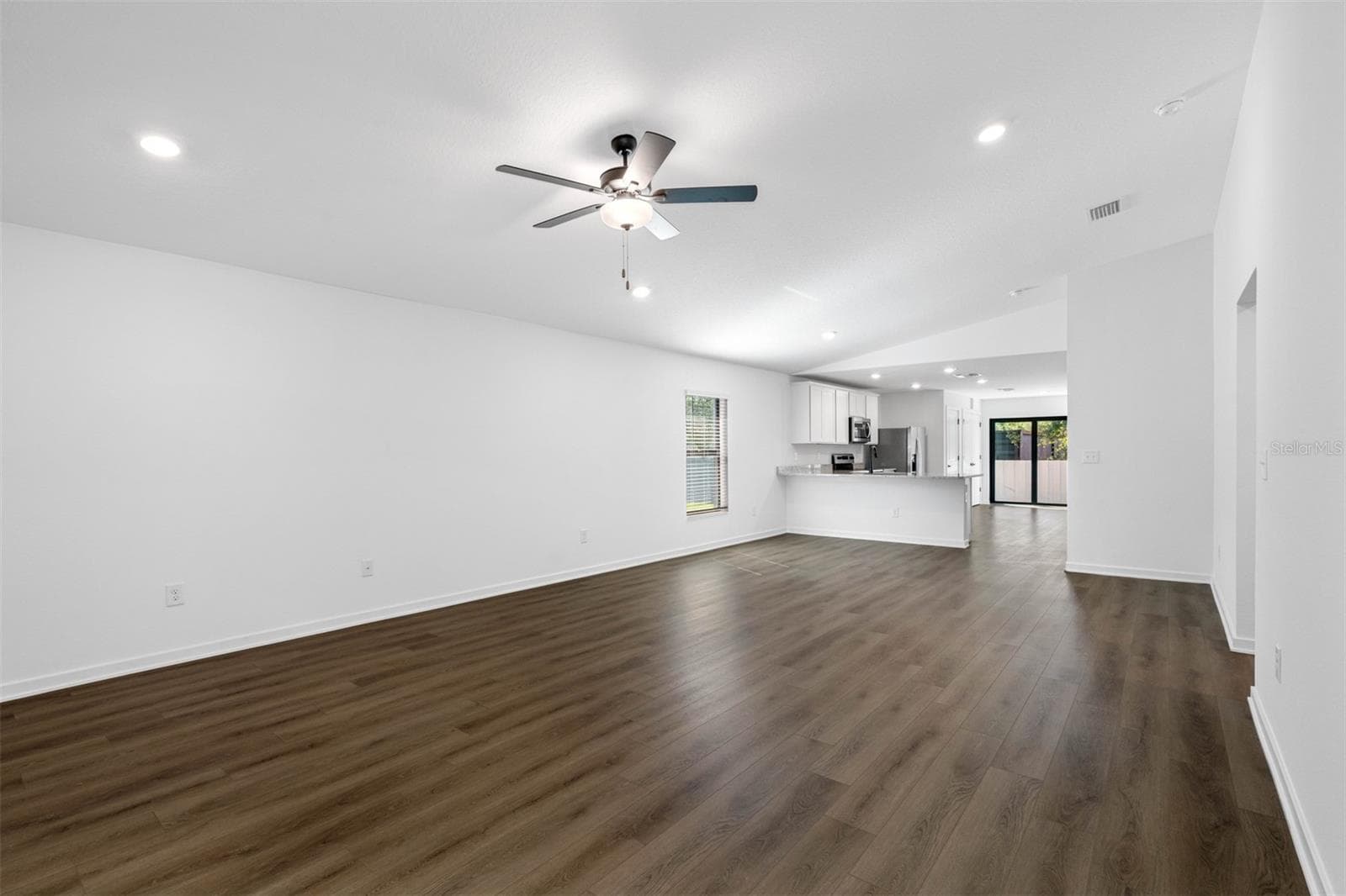 8338 Coral St photo 3