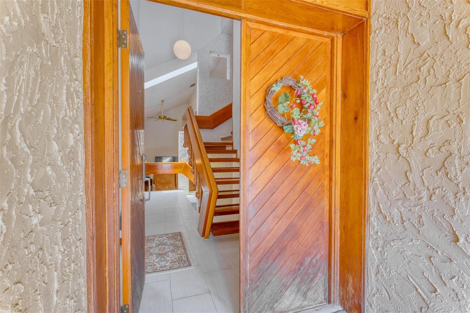 11 Casarena CT photo 3