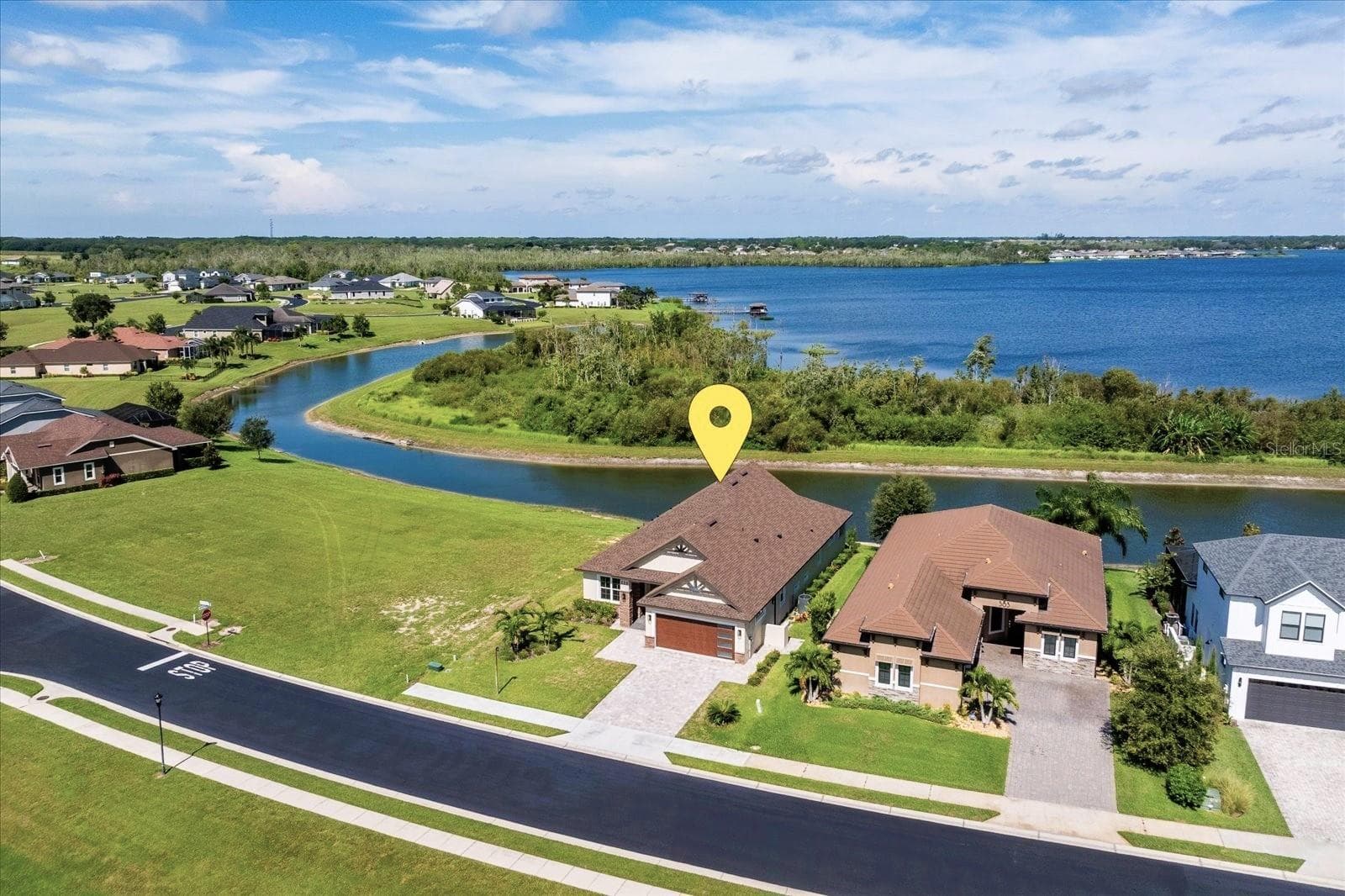 559 Waterfern Trail Dr photo 4