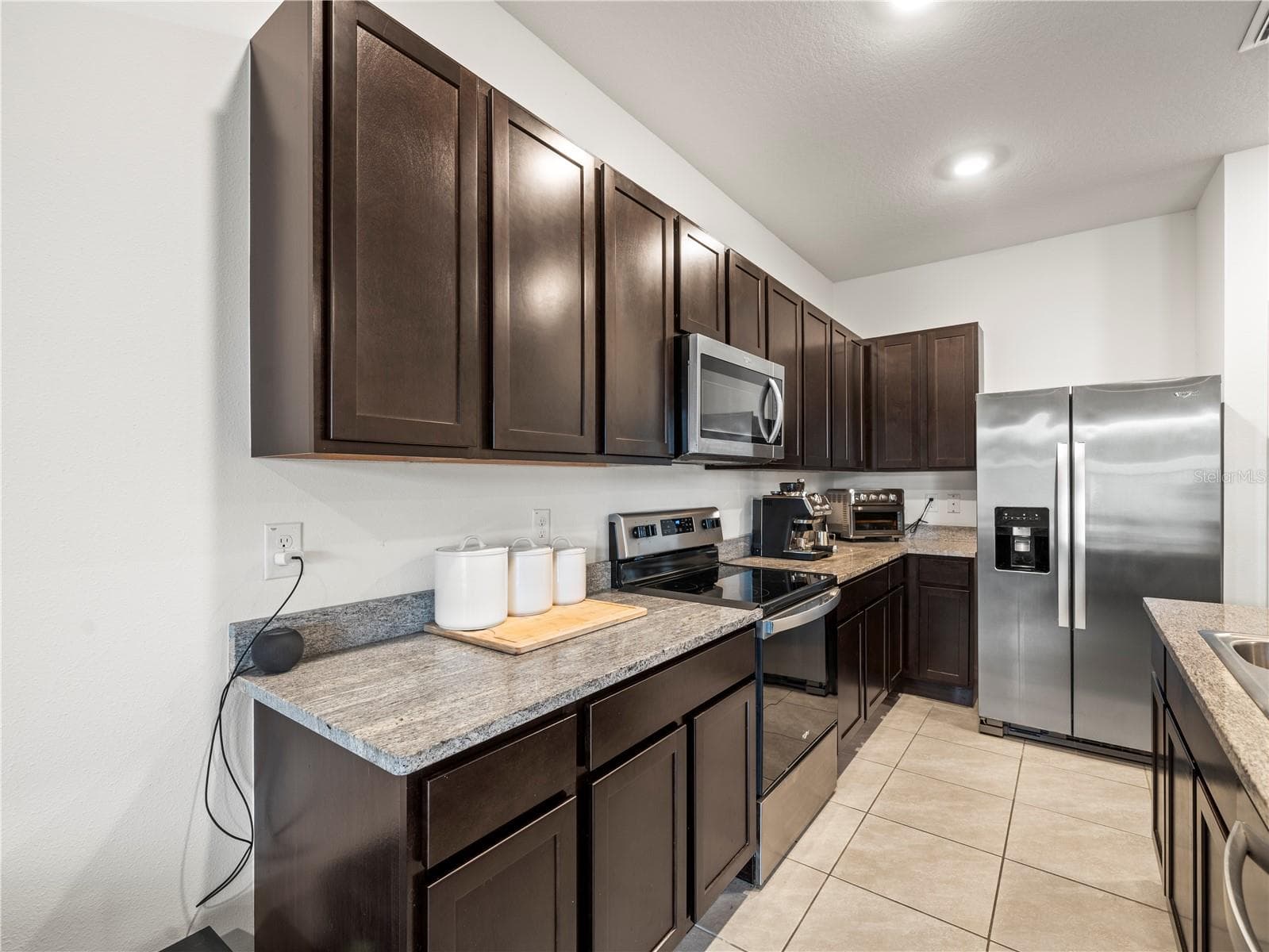 2886 Suncoast Plains Dr photo 4