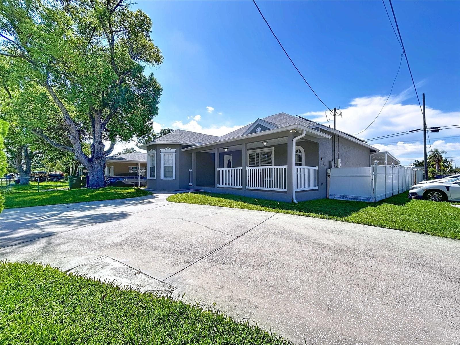 3324 W Abdella St photo 4