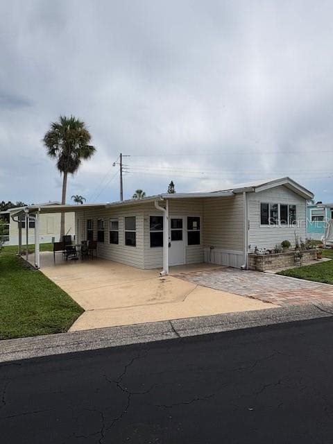 3326 Bonnie Dr
