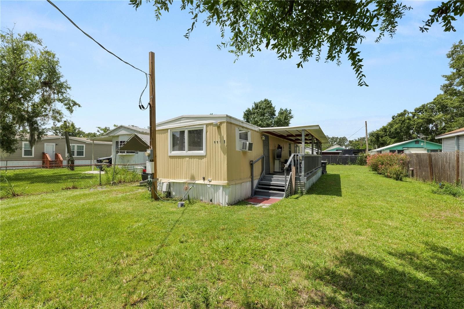 1111 S Terry Ave