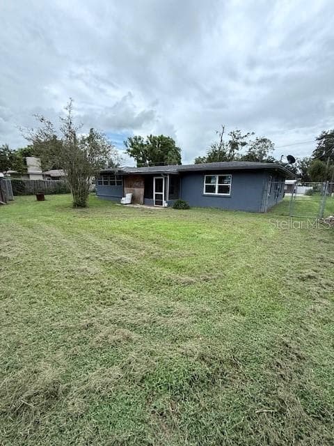 1406 Oakdale St photo 4