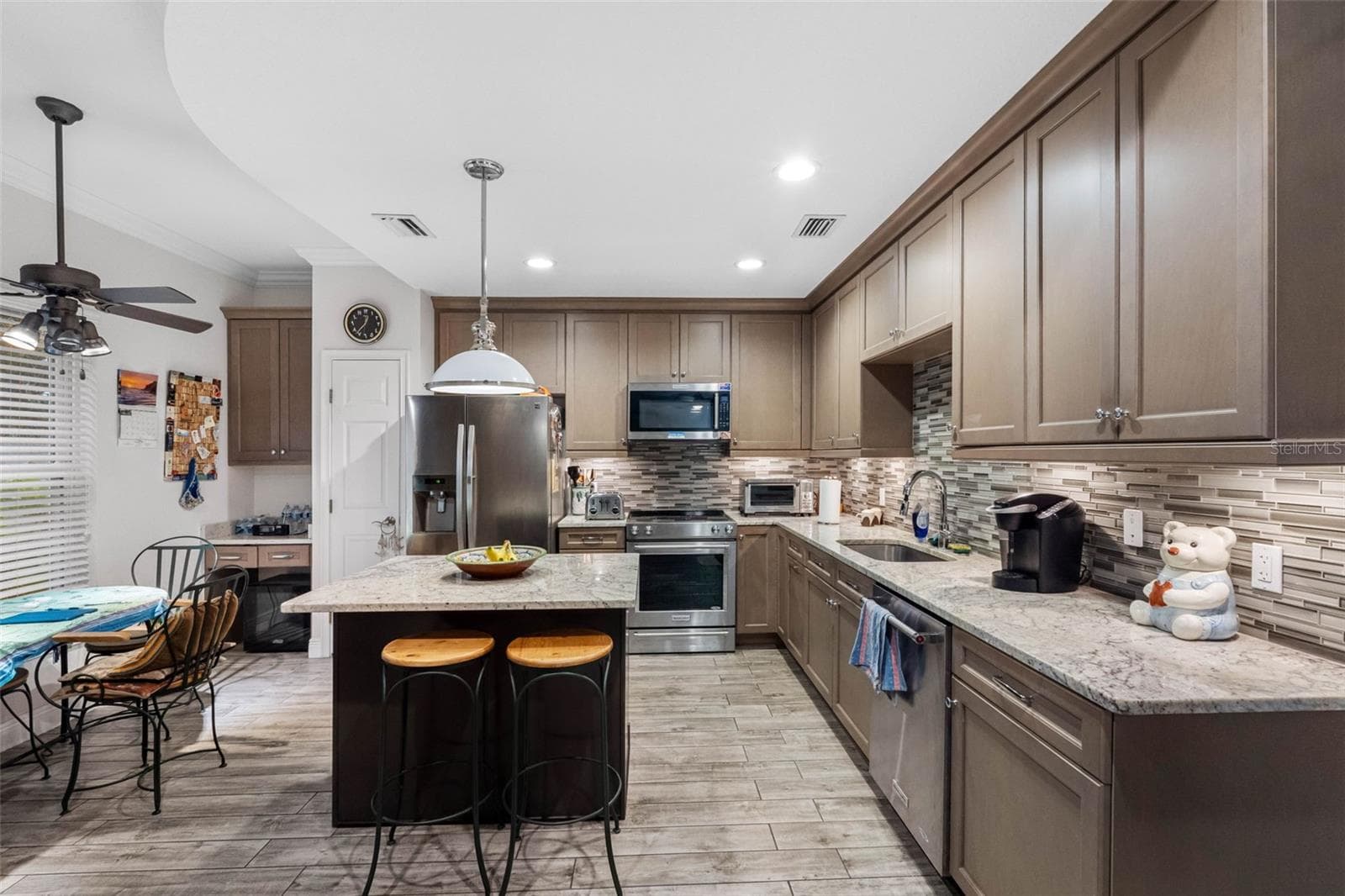 763 Date Palm Ln