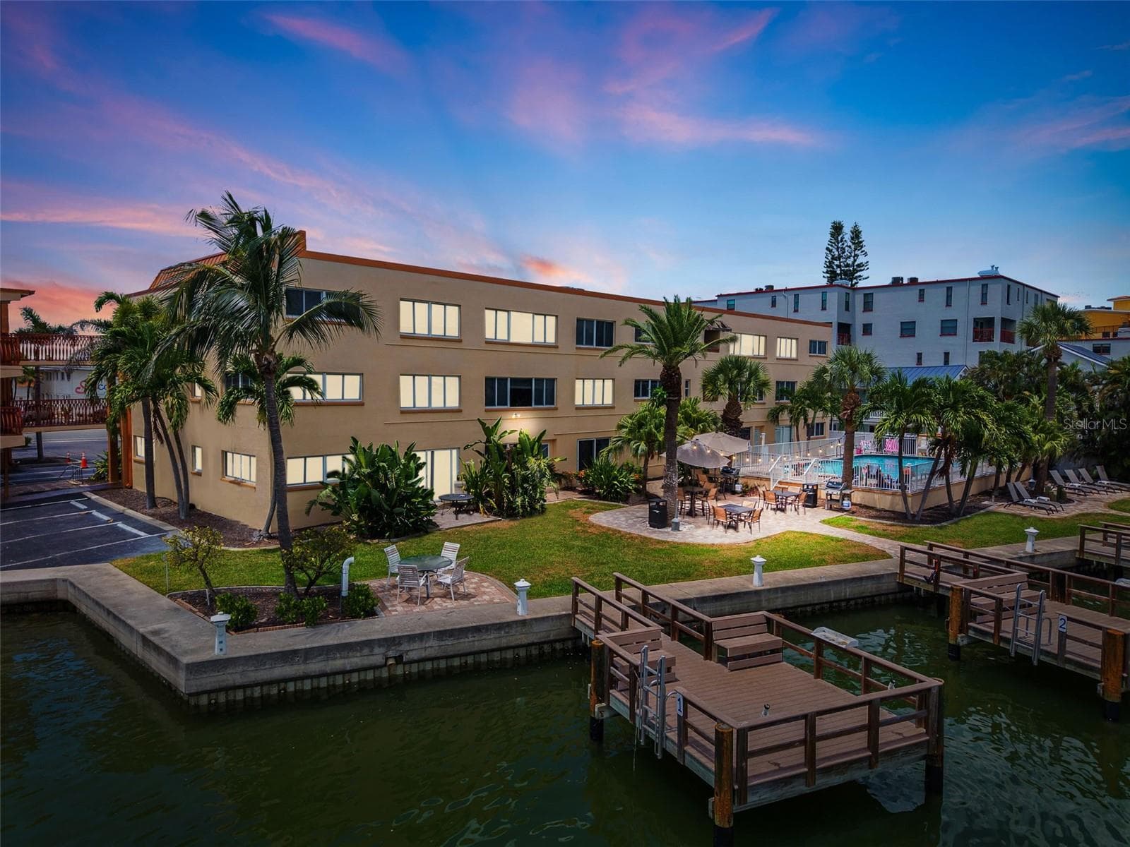 10265 Gulf Blvd #A-301 photo 5
