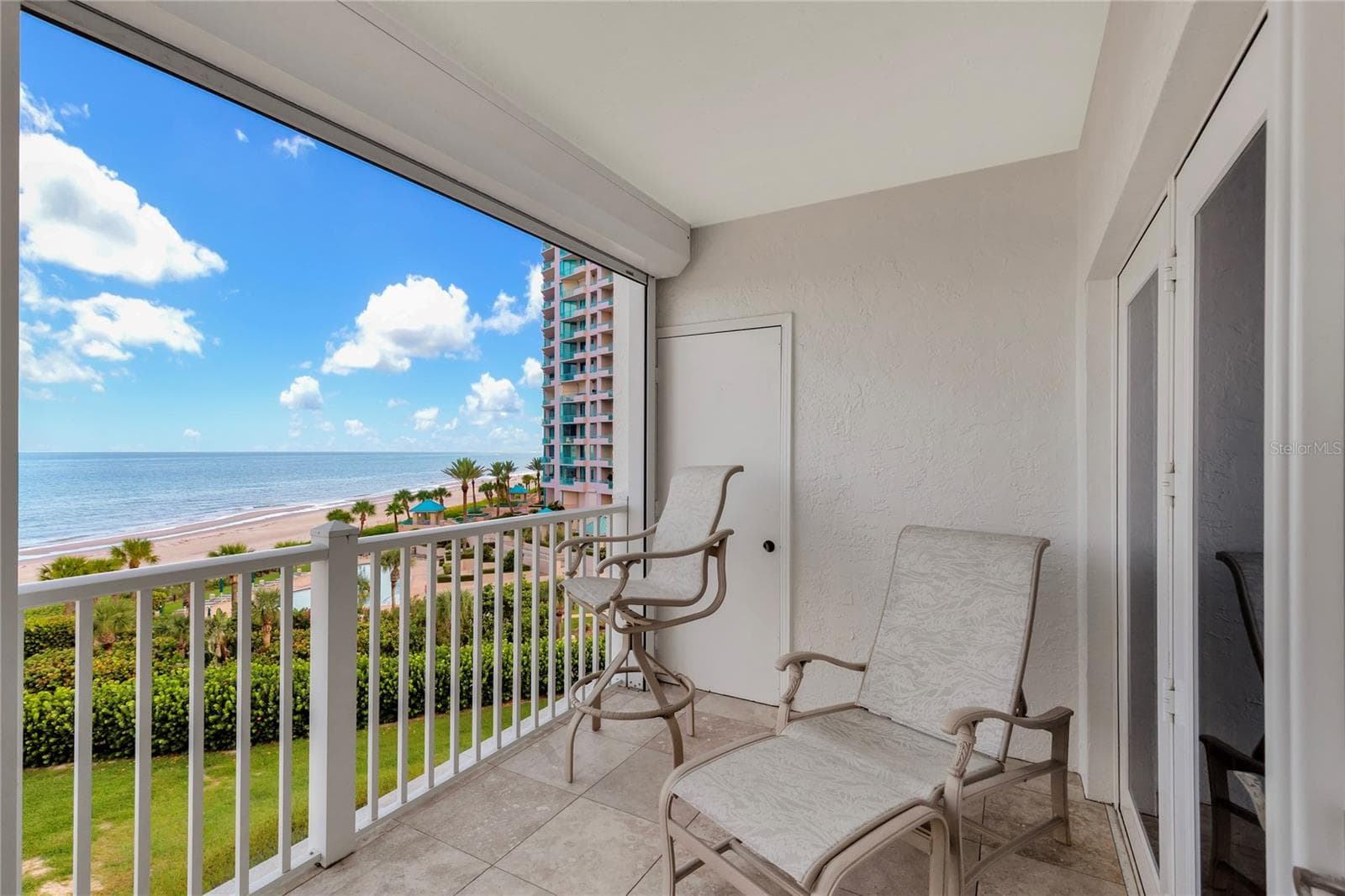 1582 Gulf Blvd #1506 photo 3