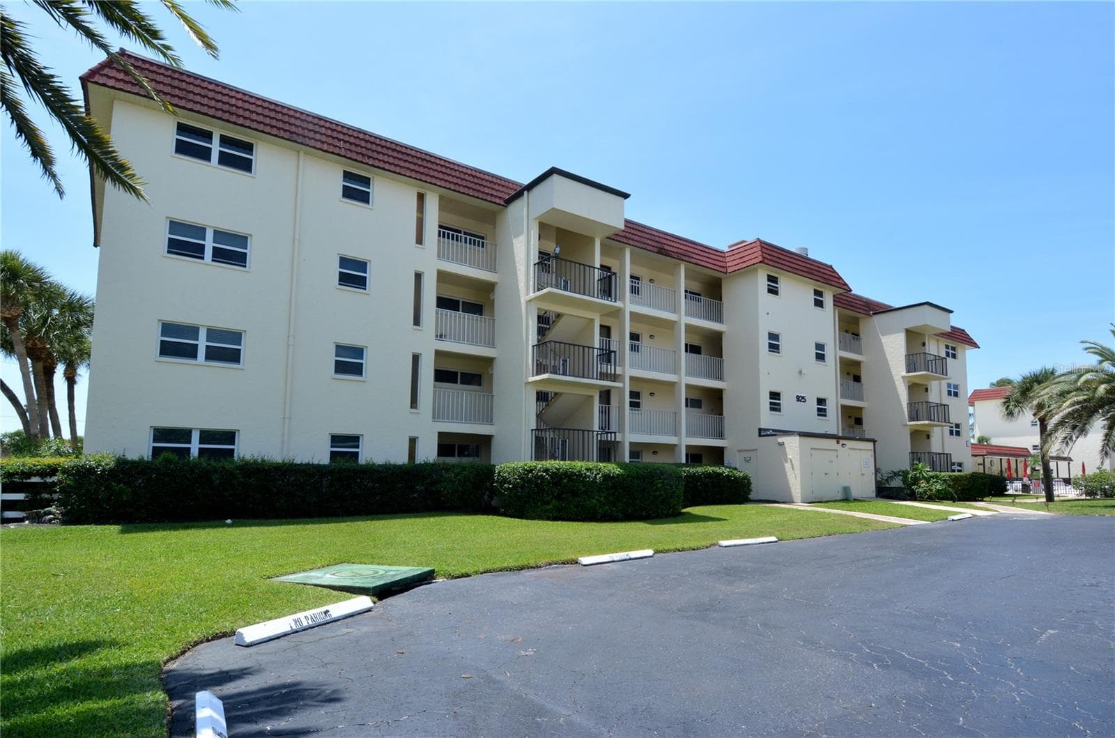 925 Beach Rd #310 photo 4