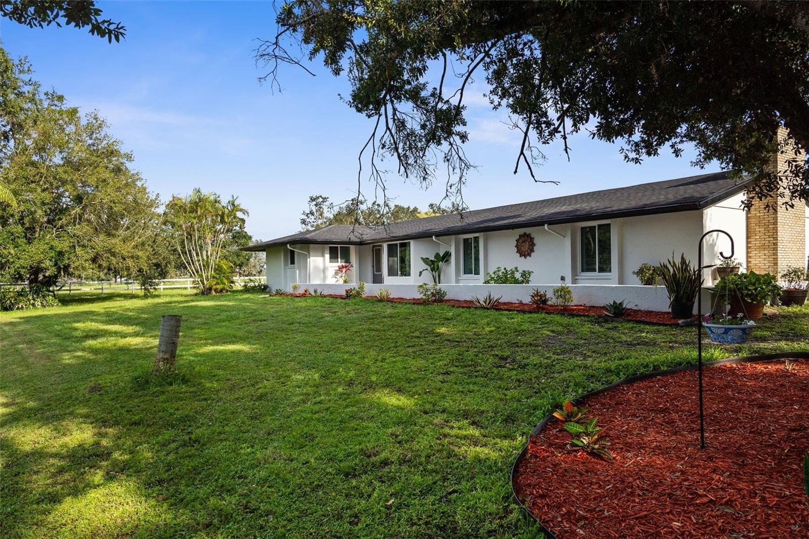 22226 E State Road 64