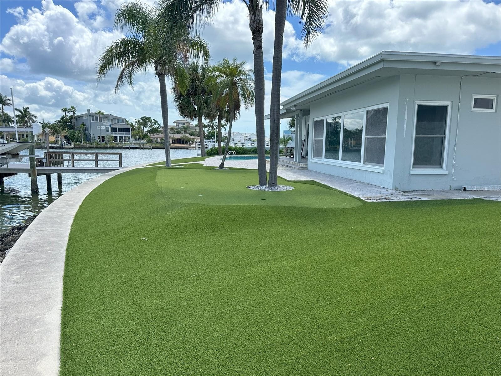 10103 Tarpon Dr photo 5