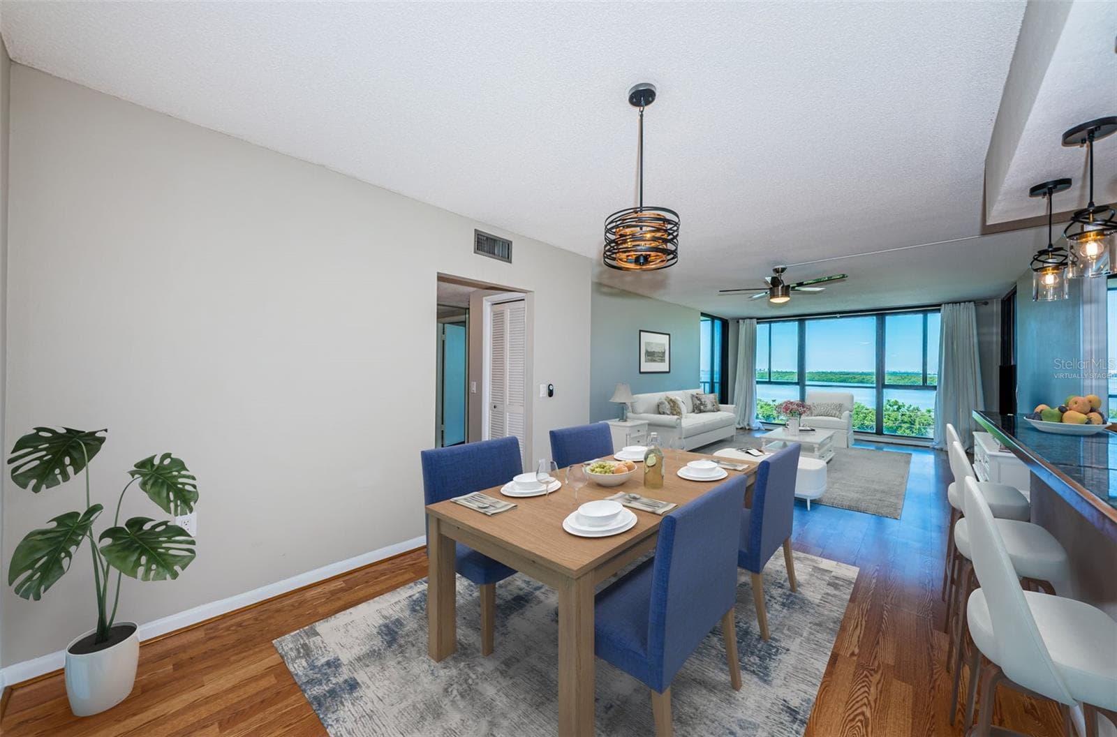 7100 Sunshine Skyway Ln S #608