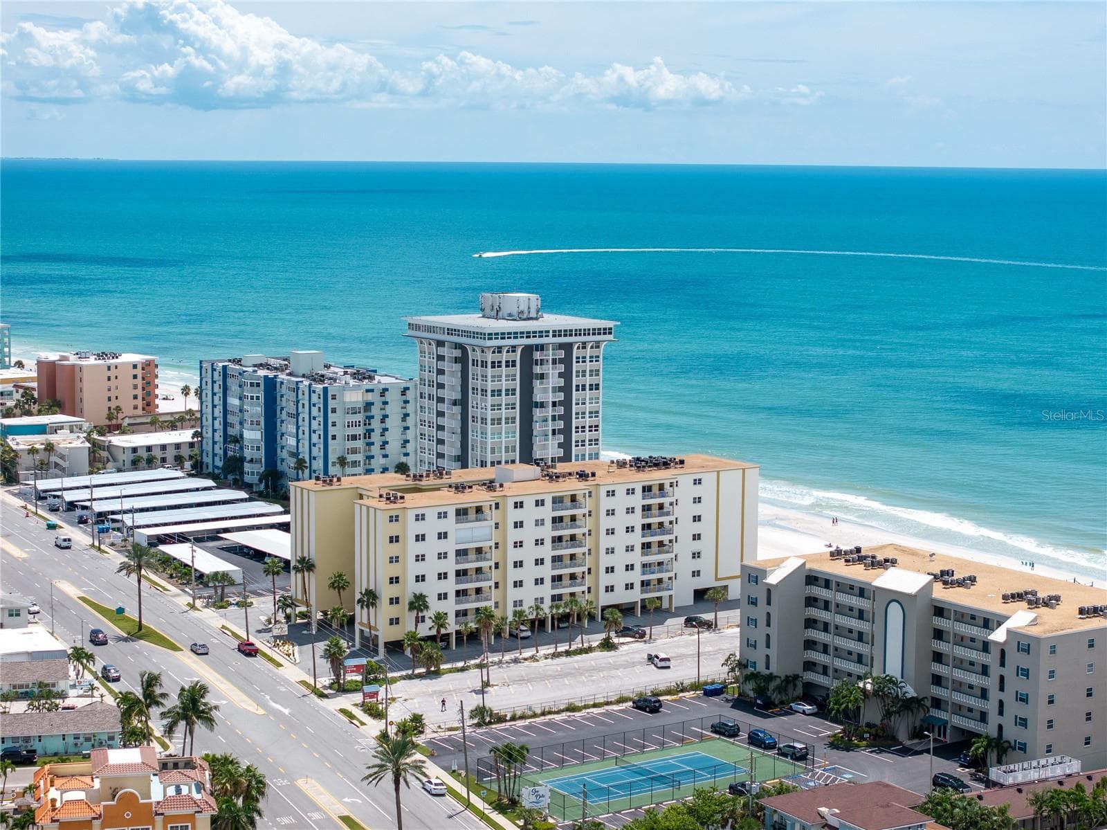 17450 Gulf Blvd #206 photo 5