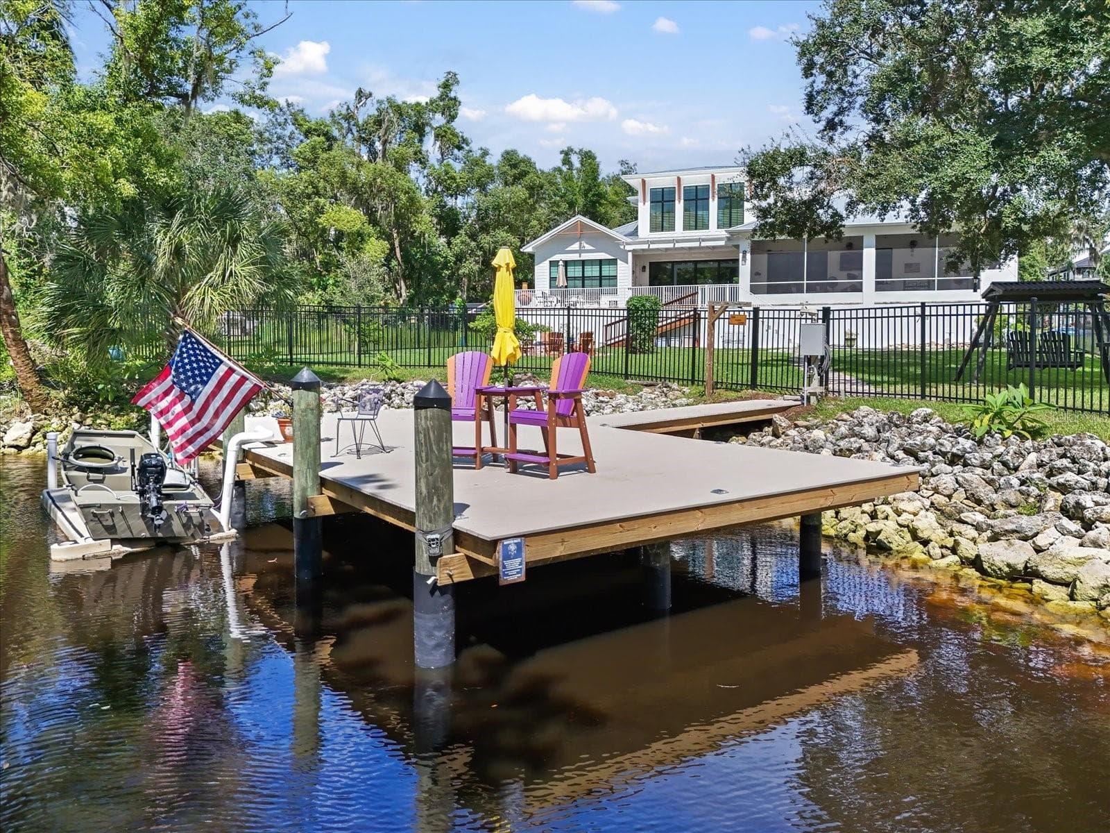 8317 Alafia Pointe Dr