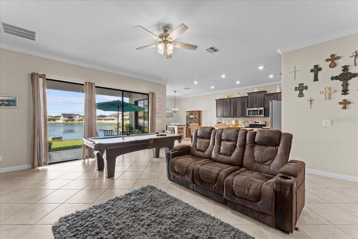 13443 White Sapphire Rd photo 3