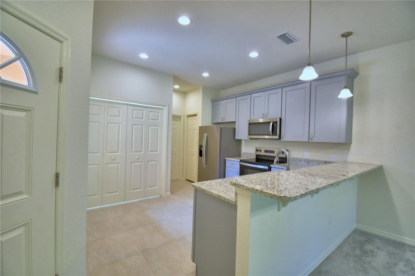 1709 Linz CT photo 3