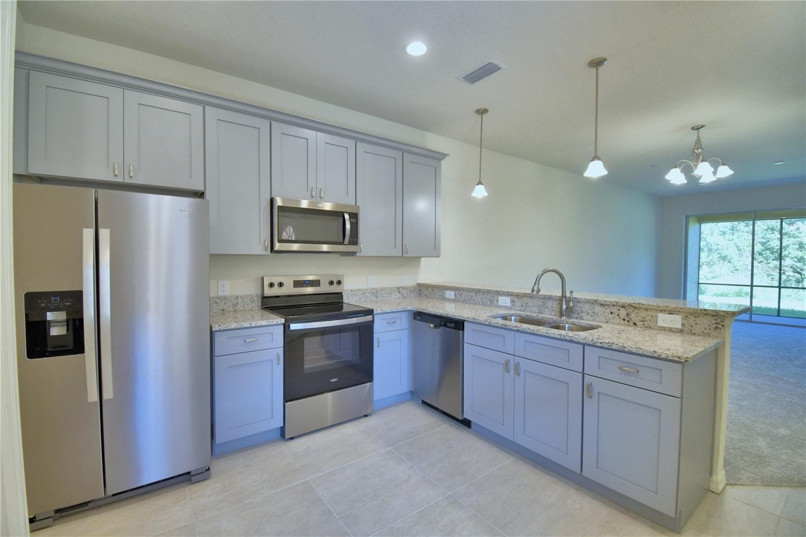 1709 Linz CT photo 4