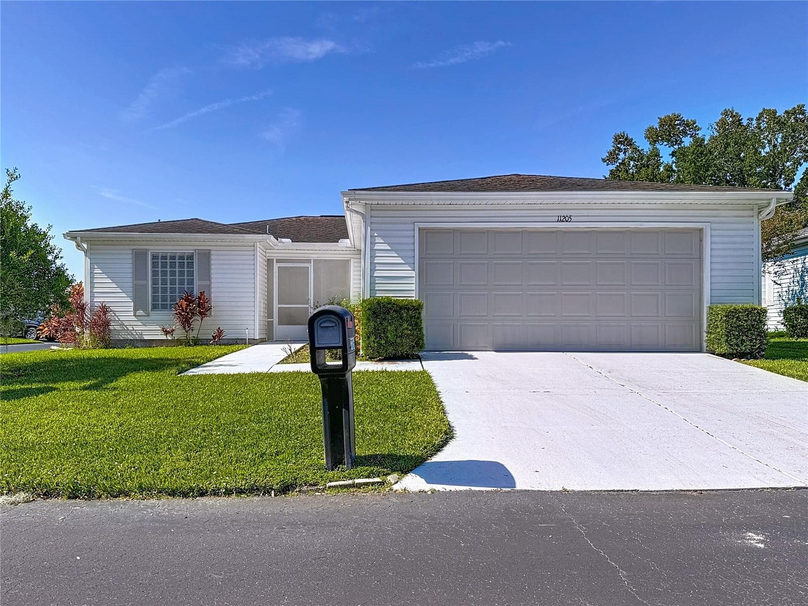 11205 Corey Pavin Ln