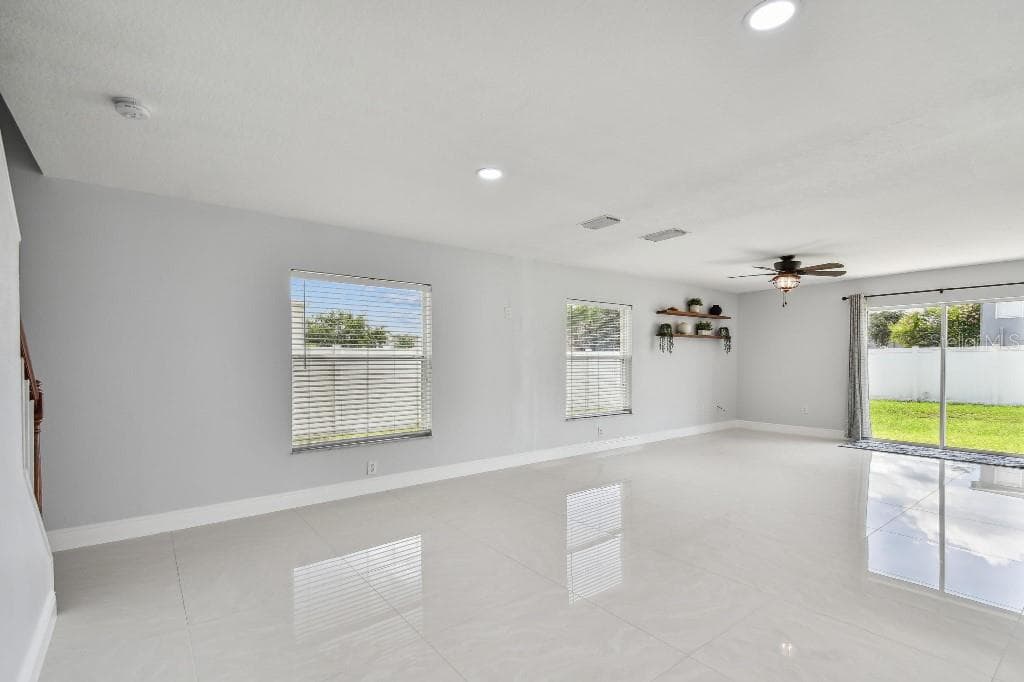 17350 Garden Heath CT photo 5