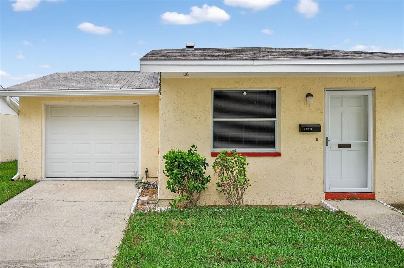 4929 Docner St photo 3
