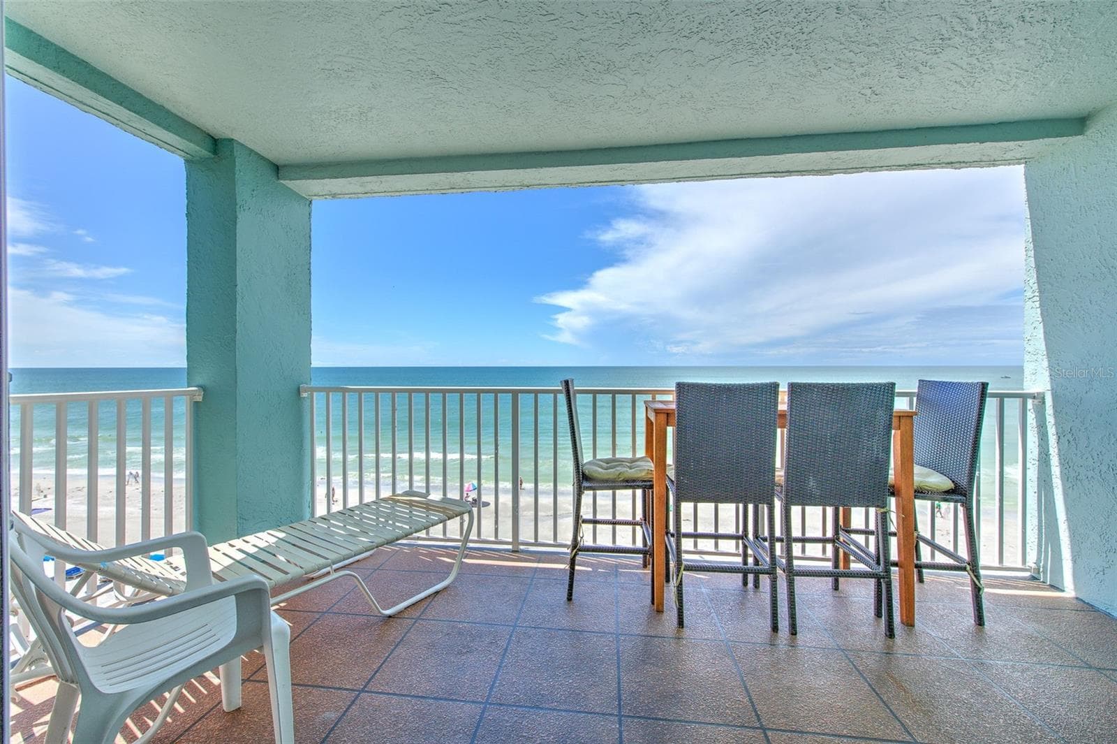 17200 Gulf Blvd #401 photo 3