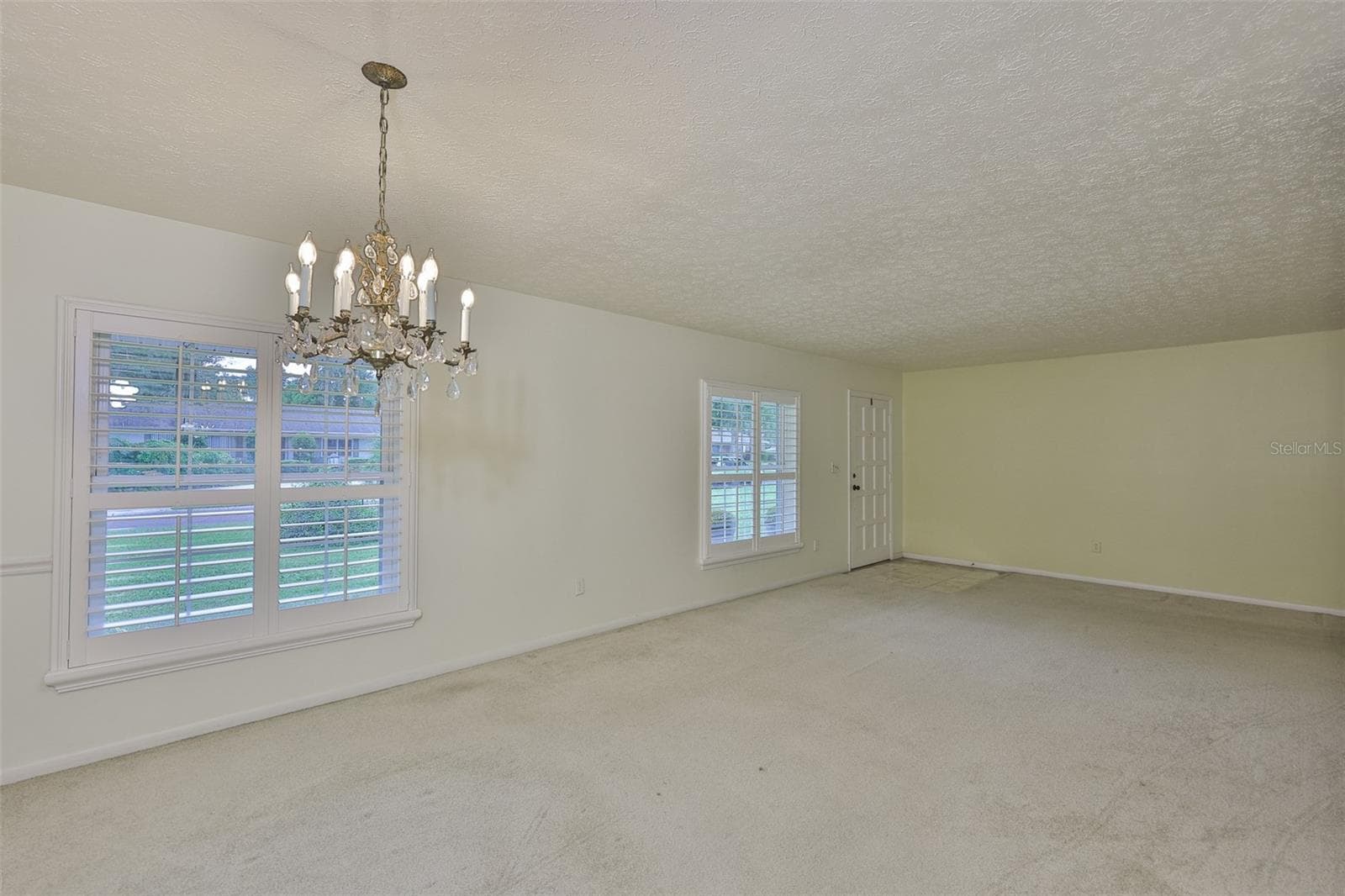 1408 Moss Laden CT photo 5