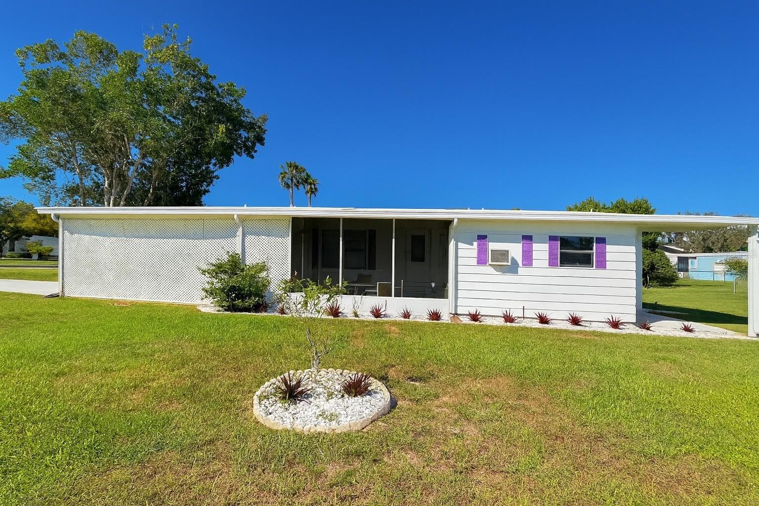 9303 Highpoint Blvd photo 4