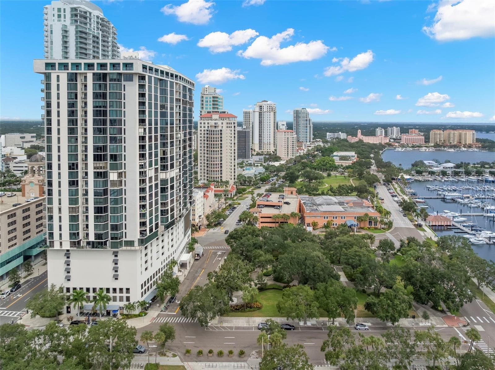 1 Beach Dr SE #2206