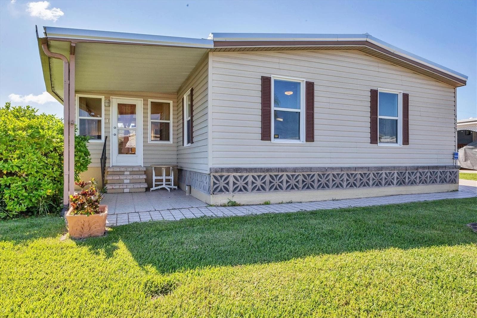4515 13th St E