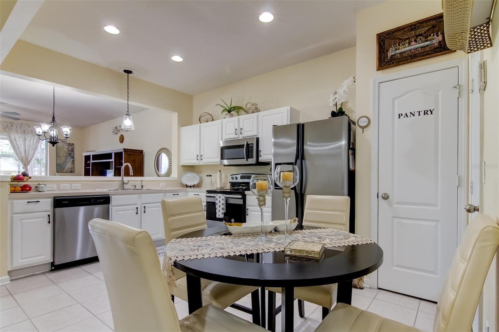 26642 Castleview Way photo 5