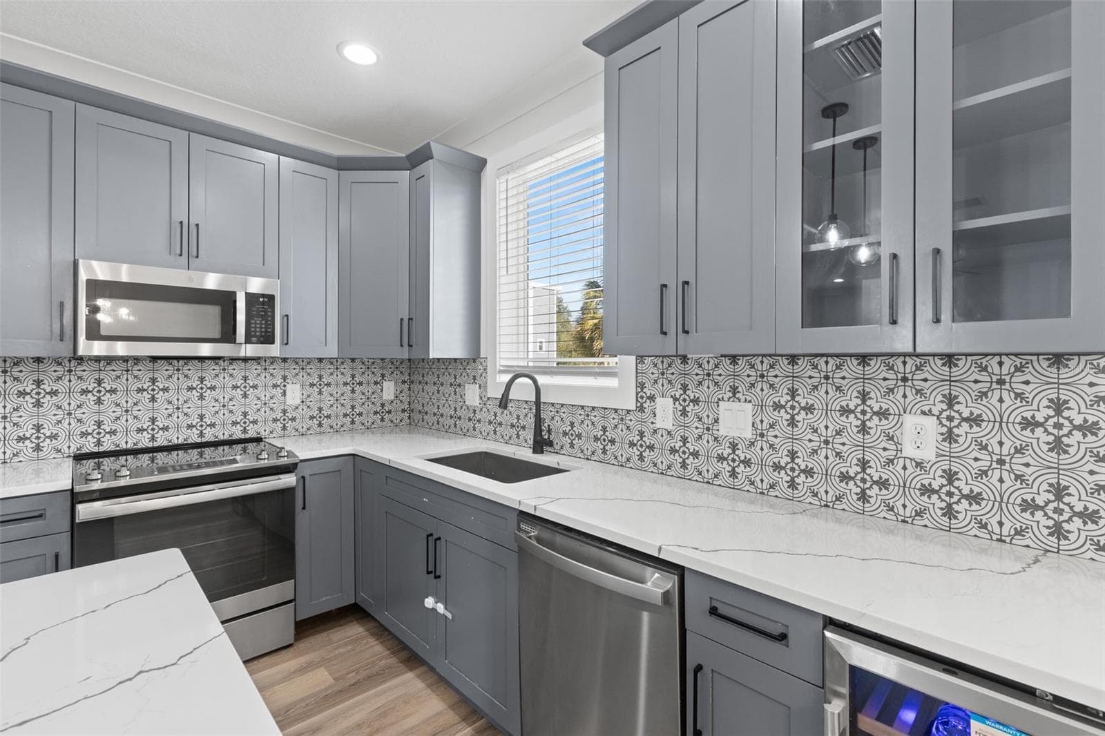 1501 N Morgan St #5 photo 3