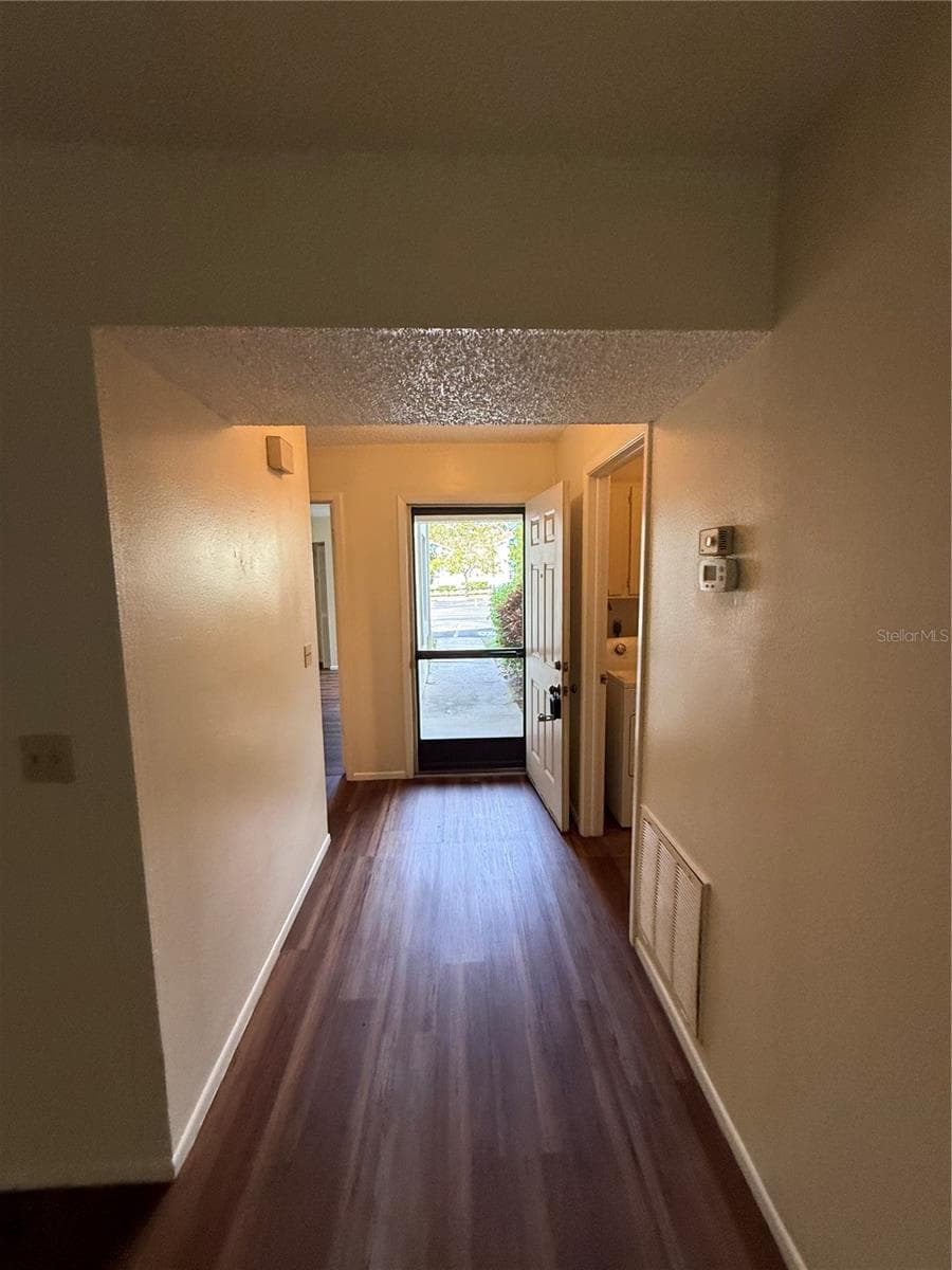 8013 Picketts CT #1 photo 5