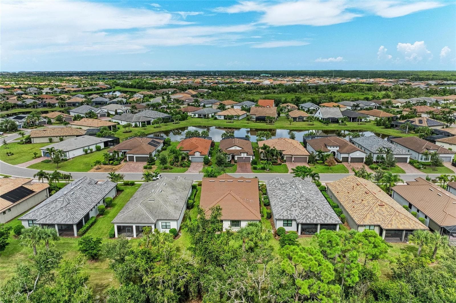 7572 Viola Loop photo 4