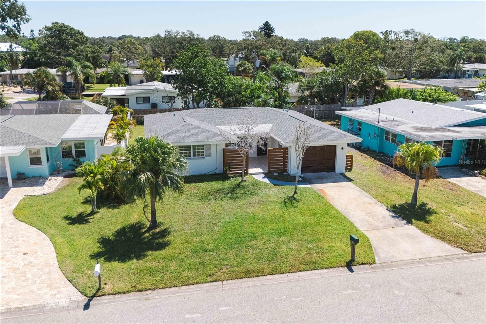 2491 Coronado Way photo 3
