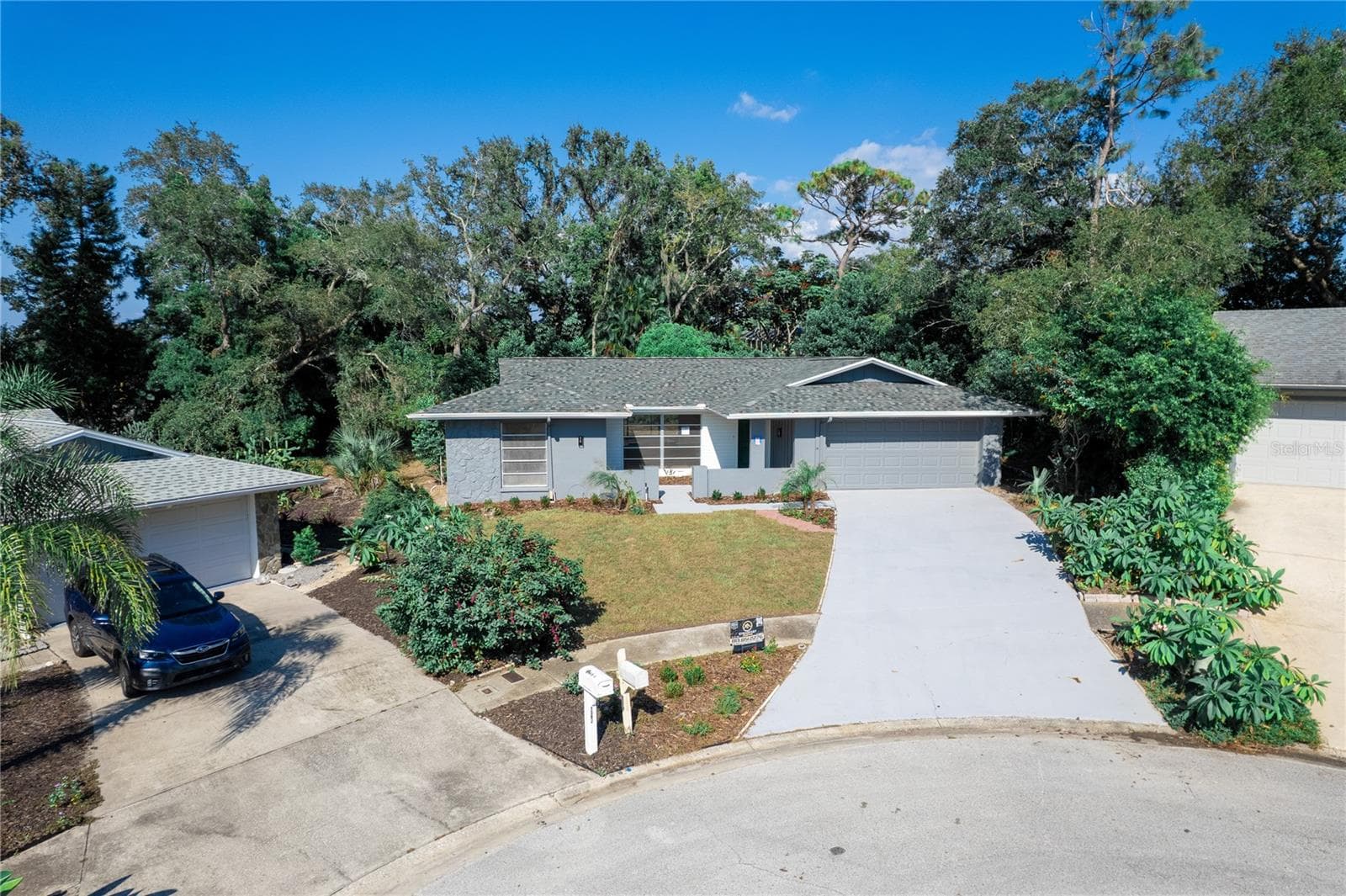 1395 Burnt Oak St