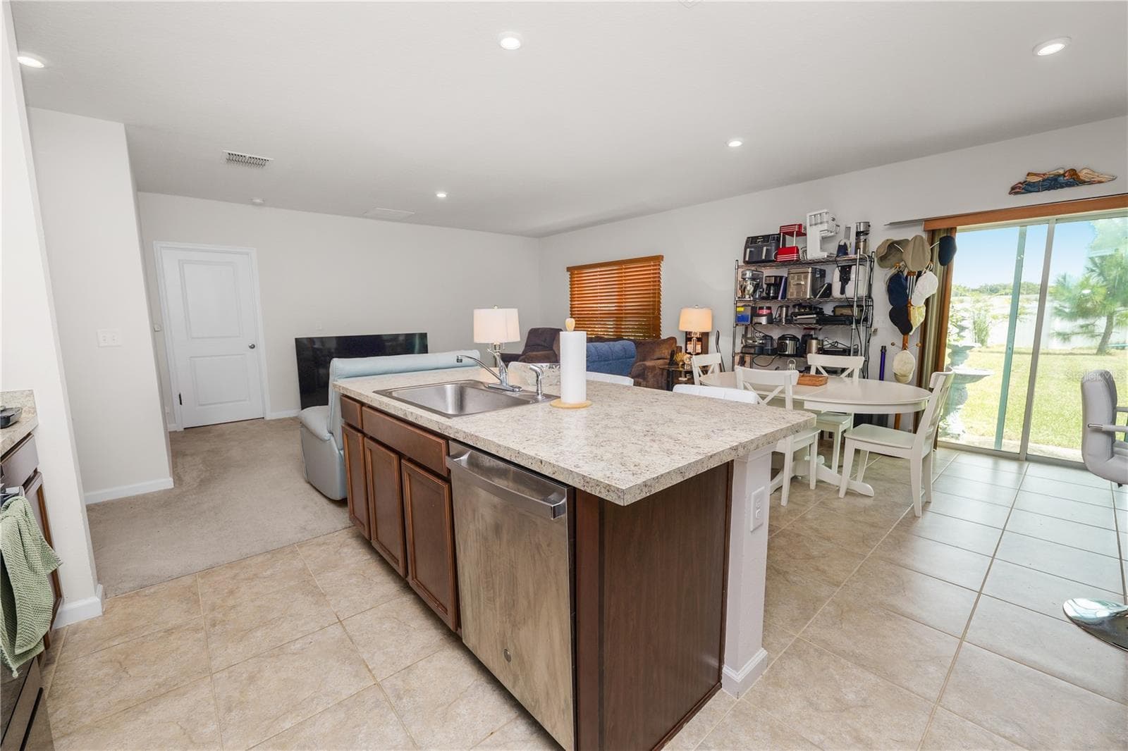 913 Eagle Rock Ter photo 5